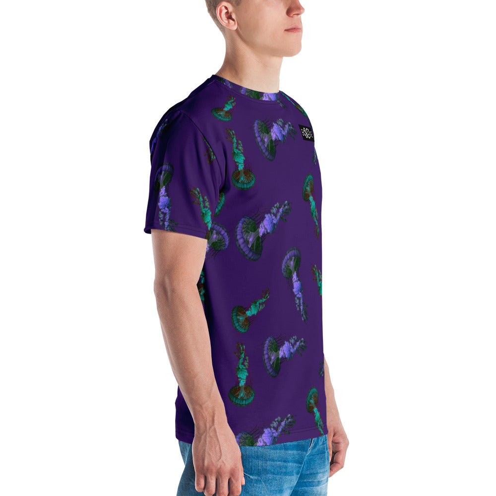"Fascinating Jellyfish" in electric indigo and water green. indigo. Men's T-shirt