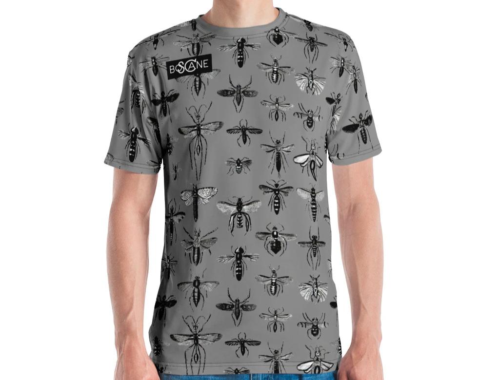 "Insect Vibrations" in aluminium grey. Cement grey. Men's T-shirt